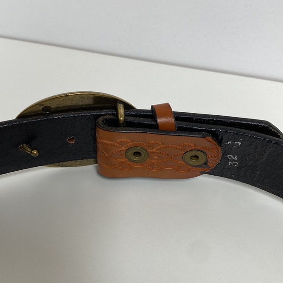 COPY - NWT - tan detailed belt with enamel buckle - Picture 3 of 4